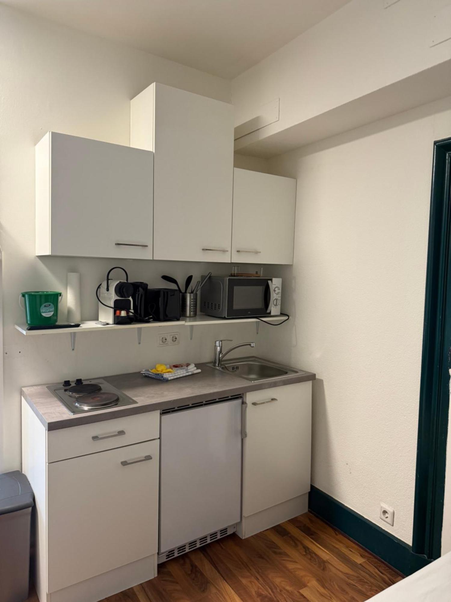 Crown Living Villa Blumenau Studios, Smarttv, Parkplatz Лустенау Экстерьер фото