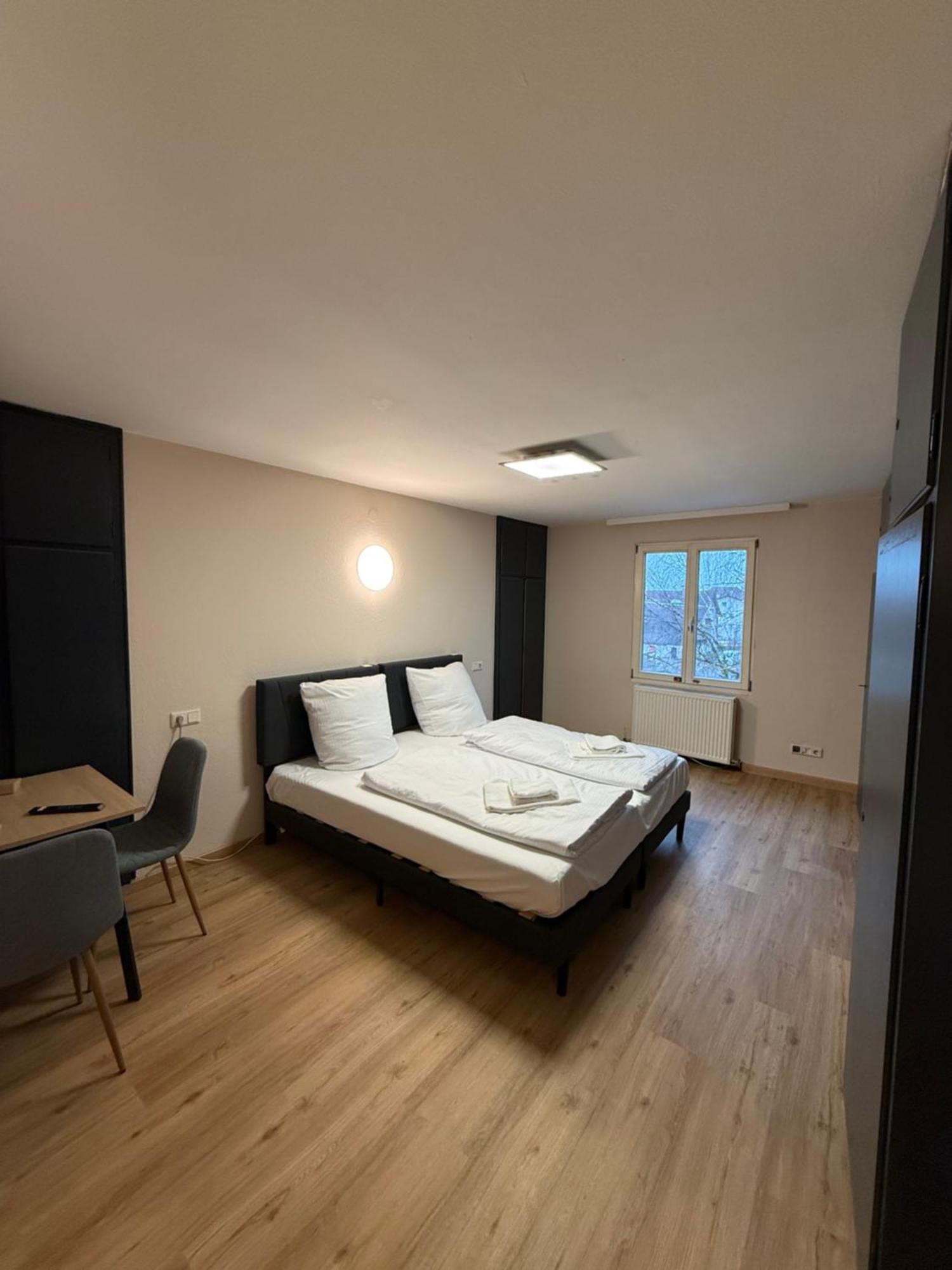 Crown Living Villa Blumenau Studios, Smarttv, Parkplatz Лустенау Экстерьер фото