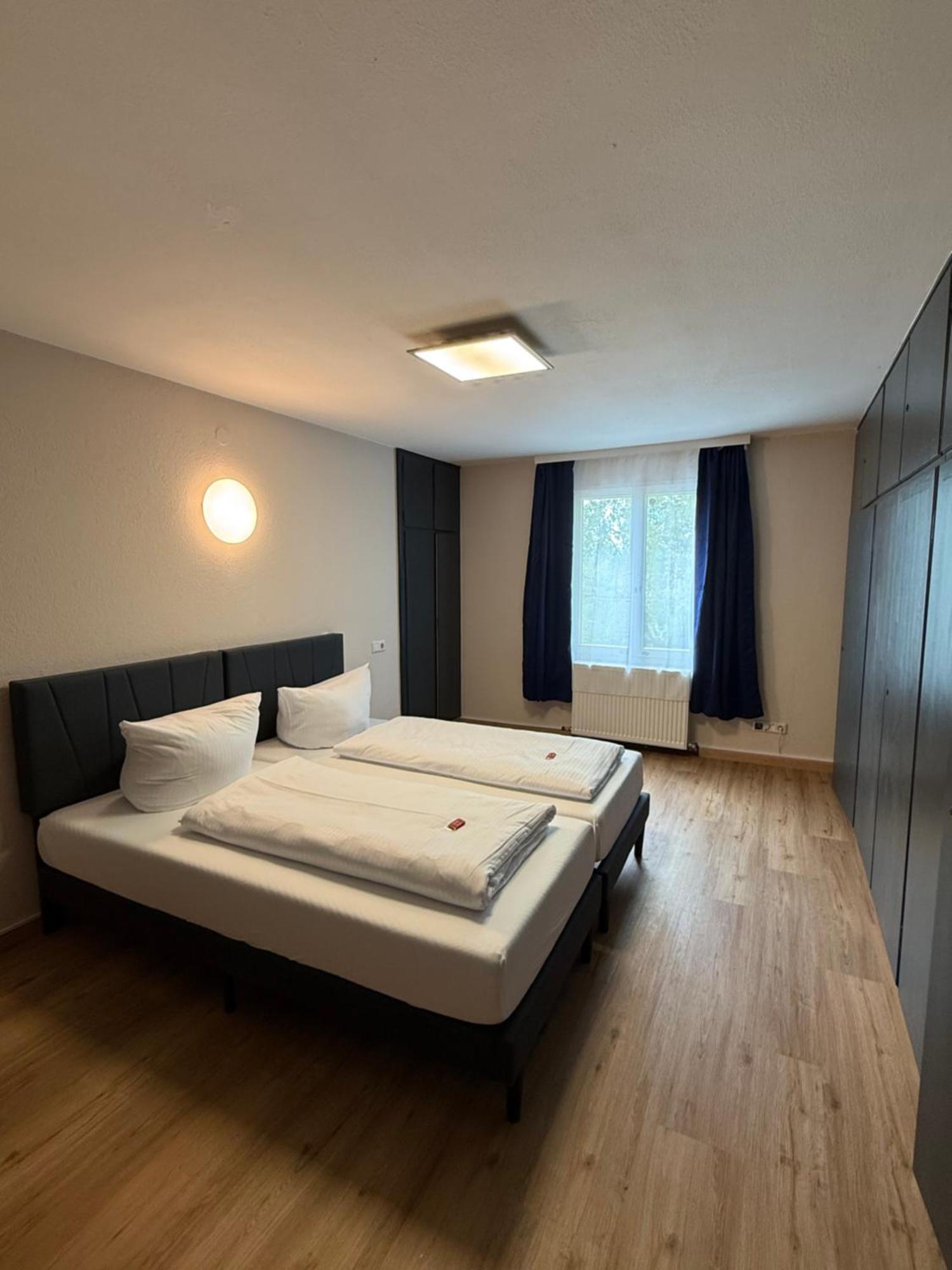 Crown Living Villa Blumenau Studios, Smarttv, Parkplatz Лустенау Экстерьер фото